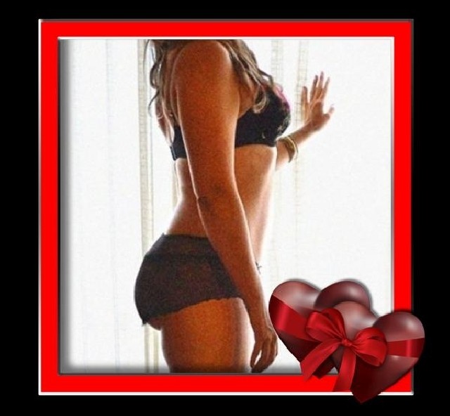 Massagem lingam com Julie
